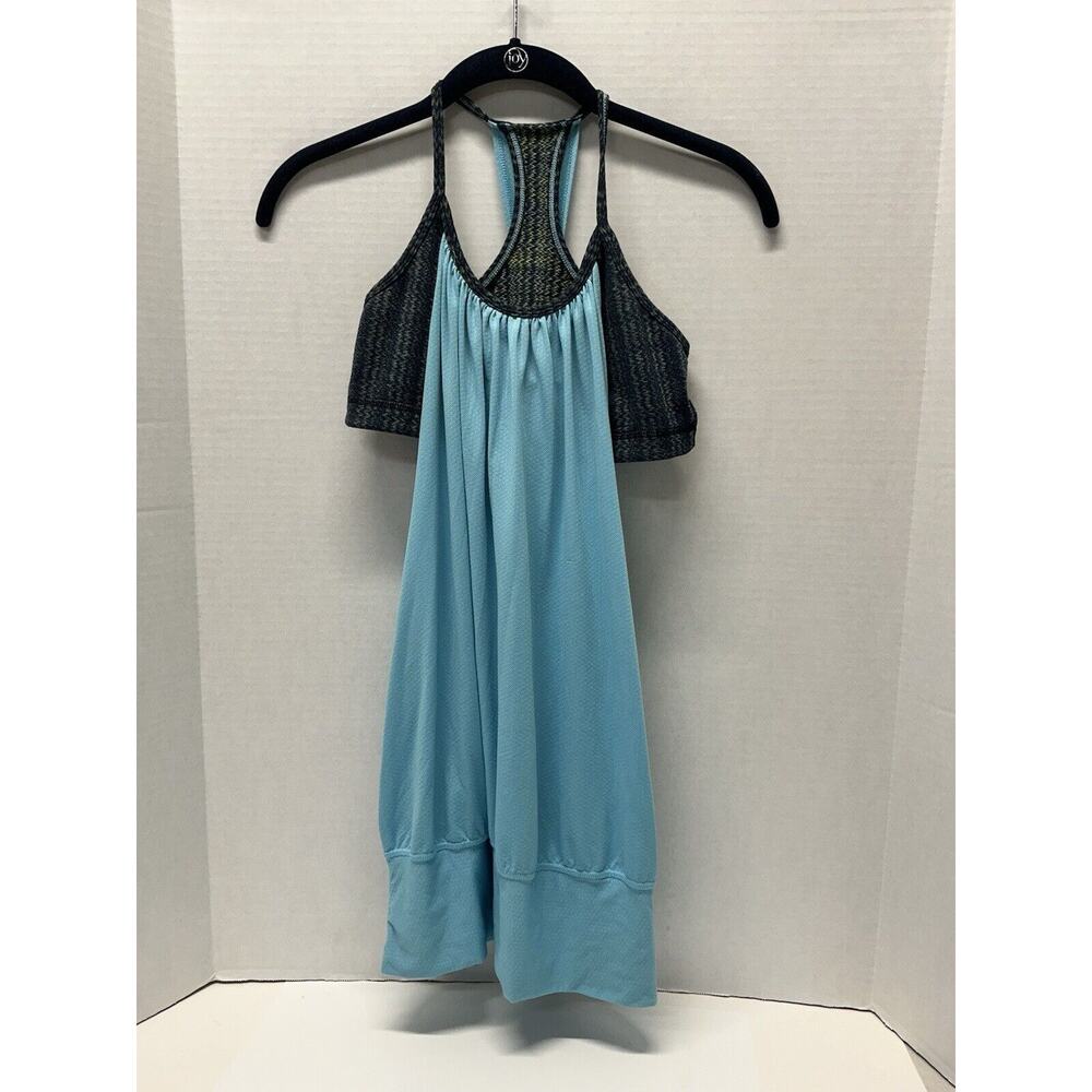 Lululemon Tank Top Women's‎ Size 4/XS Blue Racerback Built In Bra No Limits Yoga